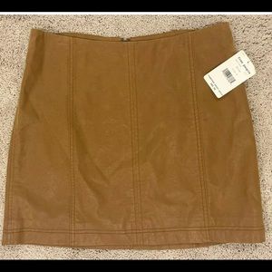 Free People Suede Skirt Sz 8 Beige NWT